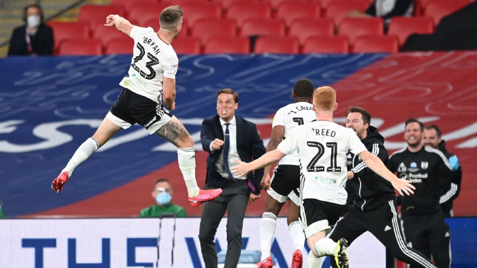 西蒙斯在 西蒙斯在