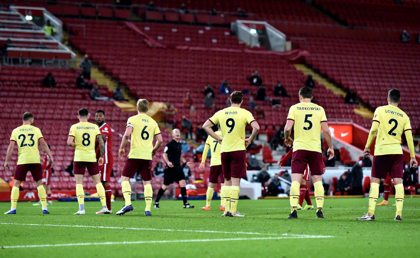 不仅仅是对 不仅仅是对