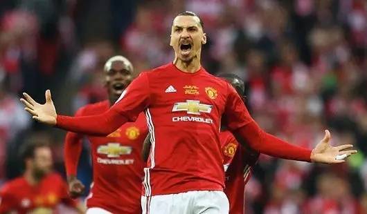 还展示了它 还展示了它